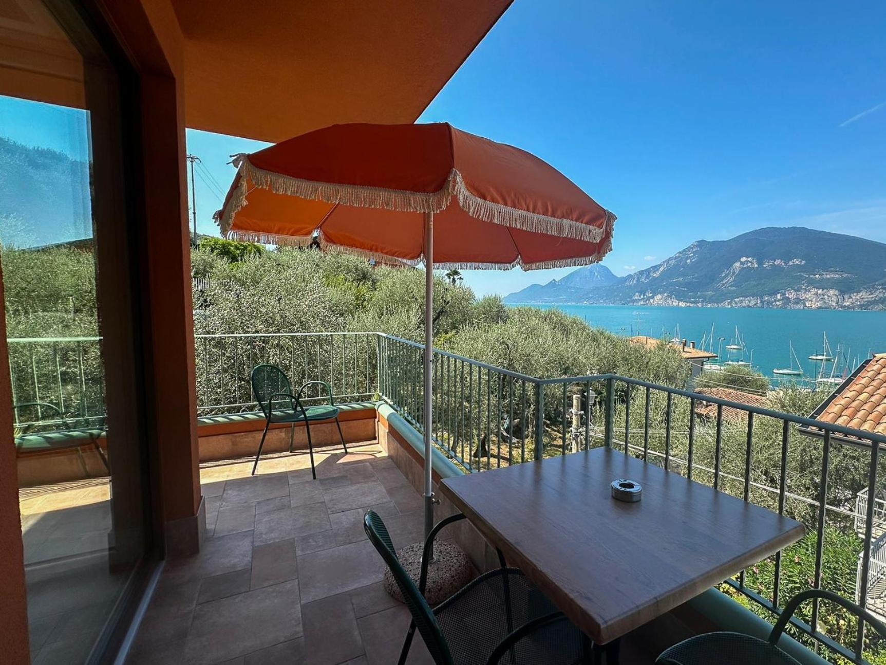 Hometerra Brenzone sul Garda Exterior foto